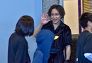 「こころの劇場」『カモメに飛ぶことを教えた猫』浦安公演より、出演者によるお見送りの様子
