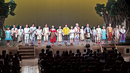 「こころの劇場」『はじまりの樹の神話～こそあどの森の物語～』利尻公演　カーテンコールの様子